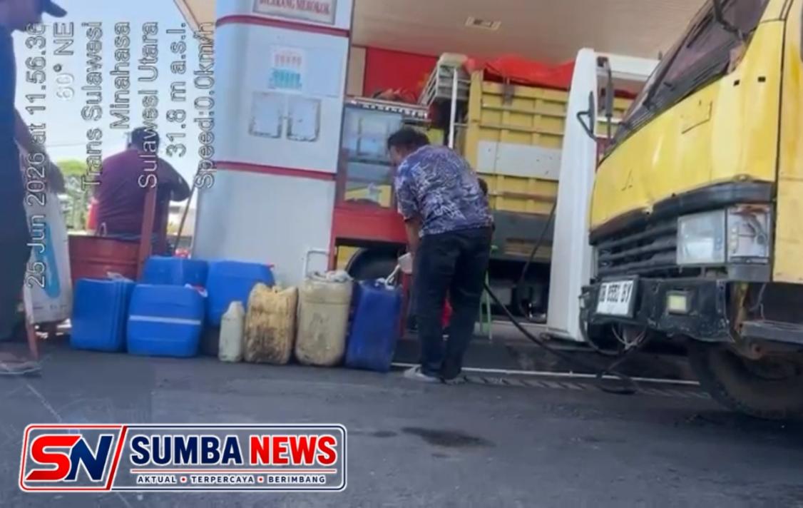 DIDUGA ADA AKTIVITAS PEMBELIAN BBM SOLAR SUBSIDI MENGGUNAKAN PULUHAN GALON DI SPBU TATELI, MASYARAKAT MINTA PENGAWASAN DIPERKETAT